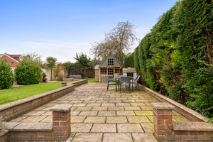 Photo 25- click for photo gallery